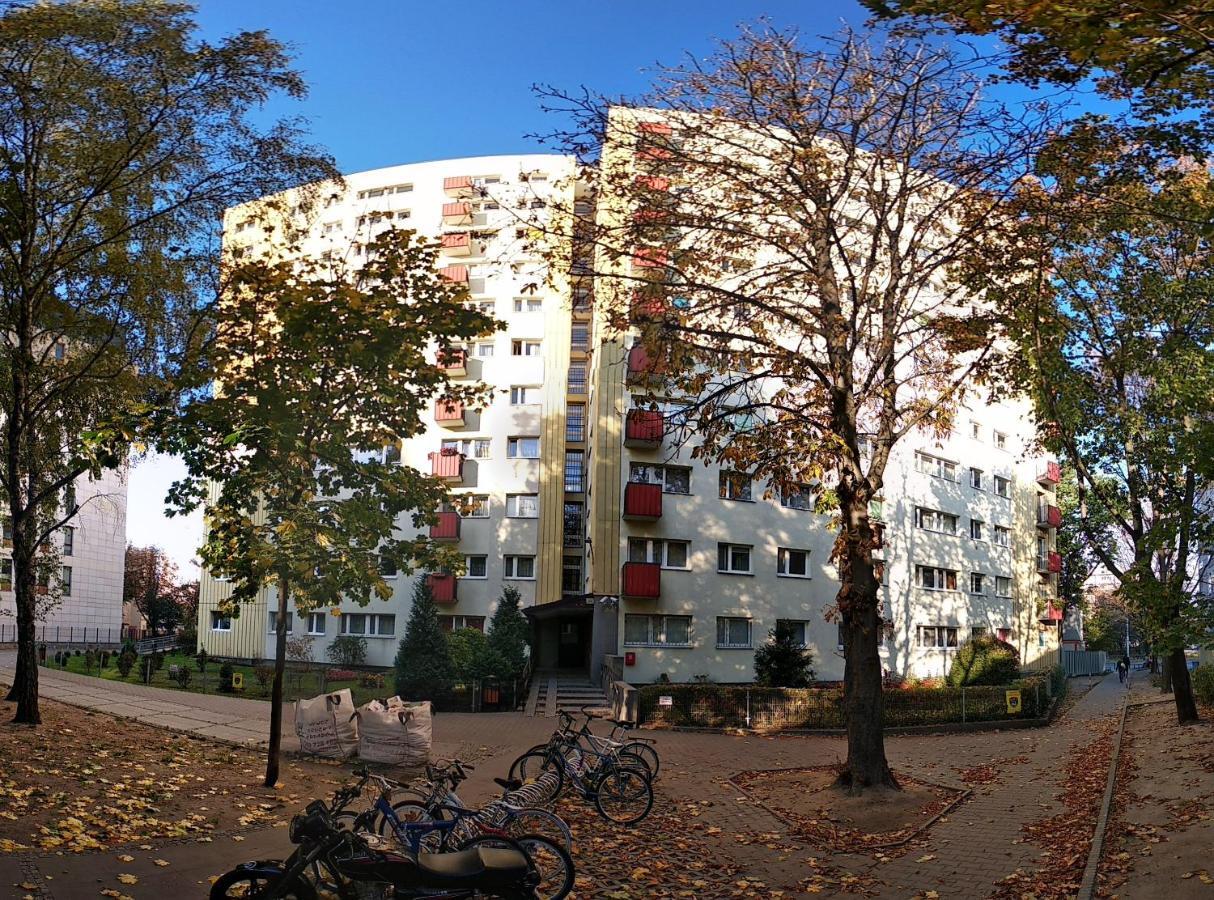 Studio Zelazna Rooms Near Old Town Warsaw Ngoại thất bức ảnh
